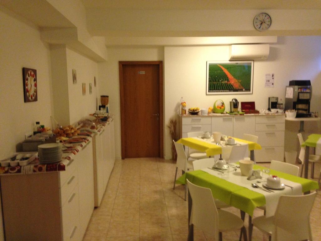 B&B Bonomelli Bergamo Luaran gambar