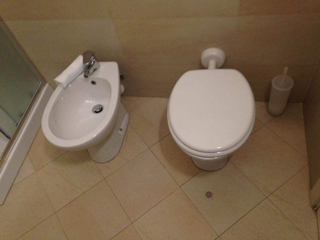 B&B Bonomelli Bergamo Luaran gambar